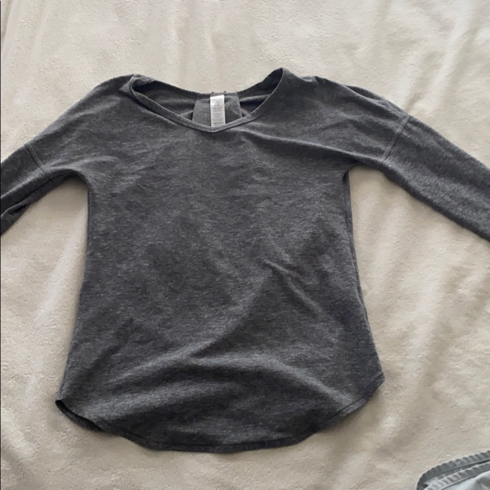 ivivva long sleeve shirt